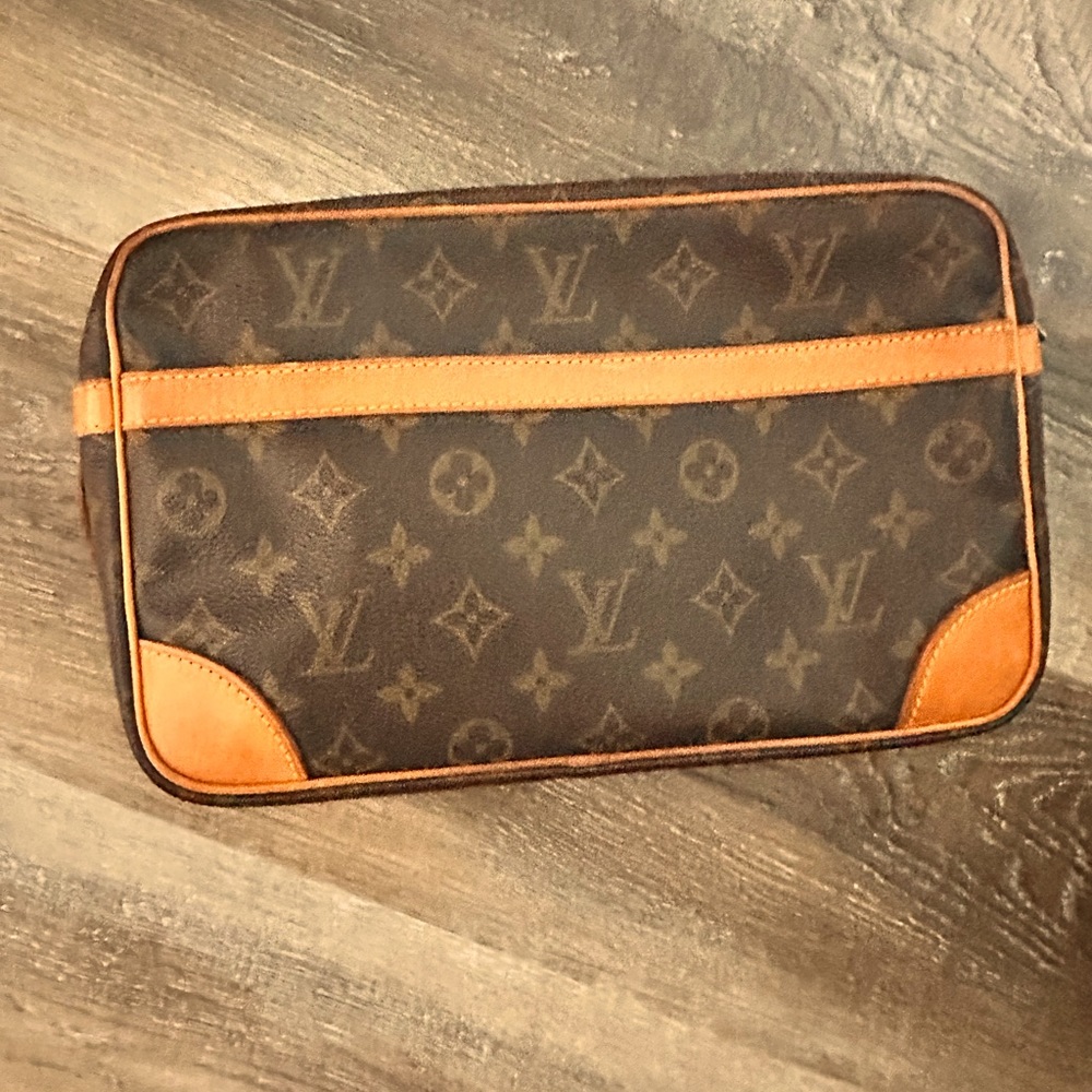 Authentic LV Monogram Compiegne 28 Toiletry Case